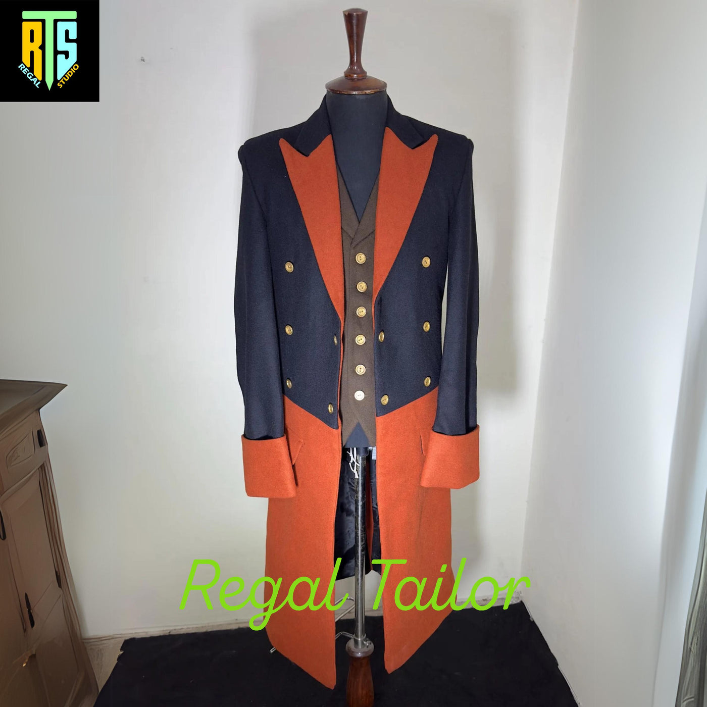 Men's 18th Century Wool Frock Coat – Vintage Victorian Military-Inspired Steampunk Jacket for Elegant Events  - Men's Wool Coat